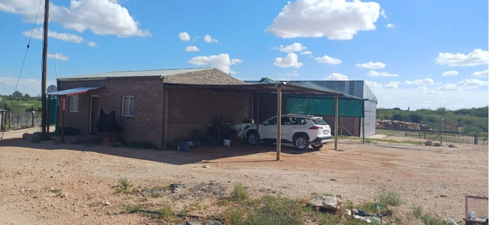 Livestock farm for sale in Lemoendraai - 1KAH1655880