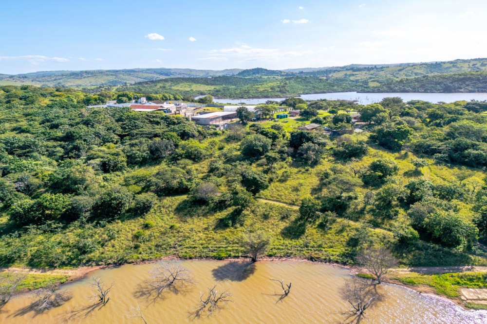 Lifestyle property for sale in Verulam - 1ND1654448 Lifestyle property for sale in Verulam - 1ND1654448