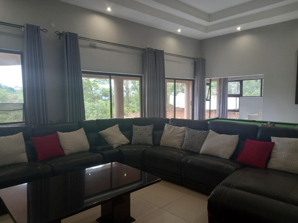 Double-storey house for sale in Philadelphia, Zimbabwe - 3ZB1654425 Double-storey house for sale in Philadelphia, Zimbabwe - 3ZB1654425