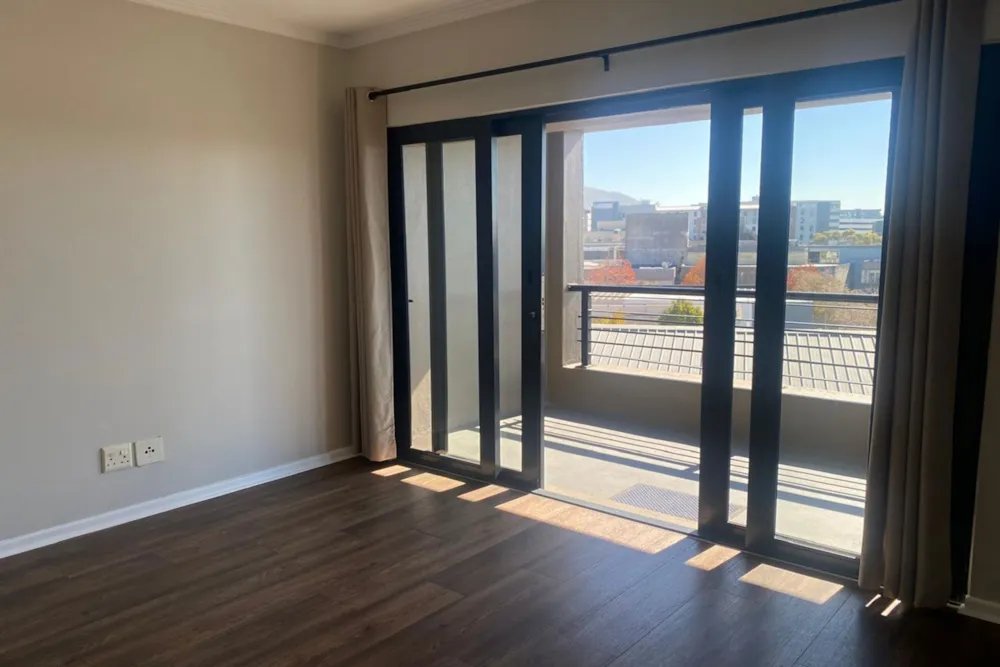 Apartment let in Claremont, Cape Town - RBL1717242 Apartment let in Claremont, Cape Town - RBL1717242