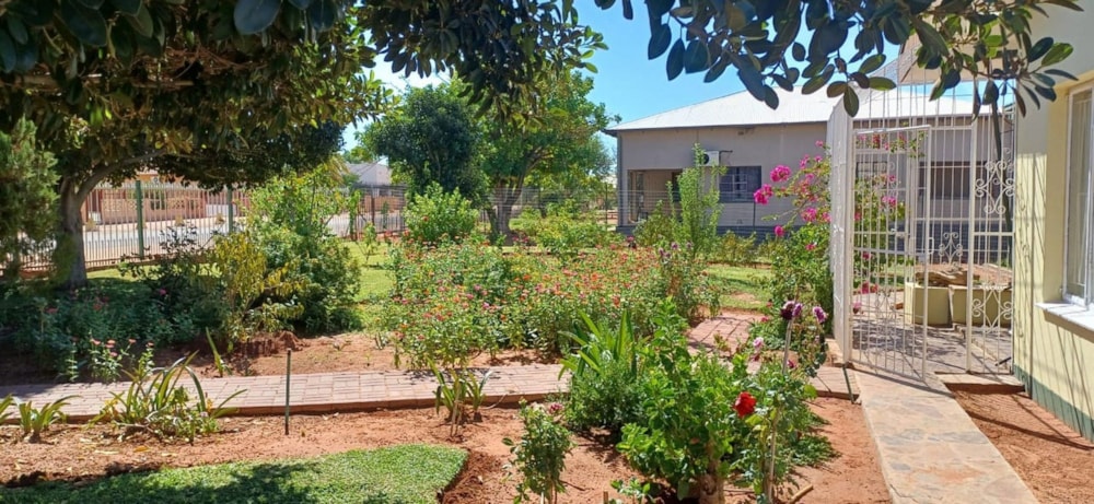 House for sale in Lemoendraai - 1KAH1654637