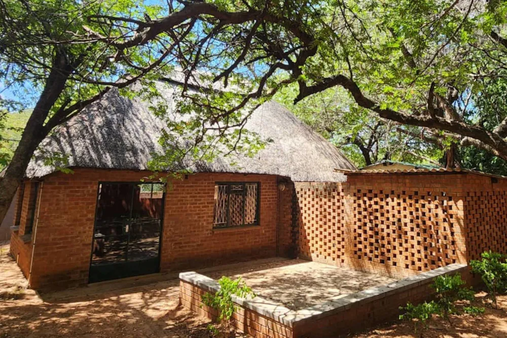 House for sale in Victoria Falls, Zimbabwe - 3ZB1654609 House for sale in Victoria Falls, Zimbabwe - 3ZB1654609