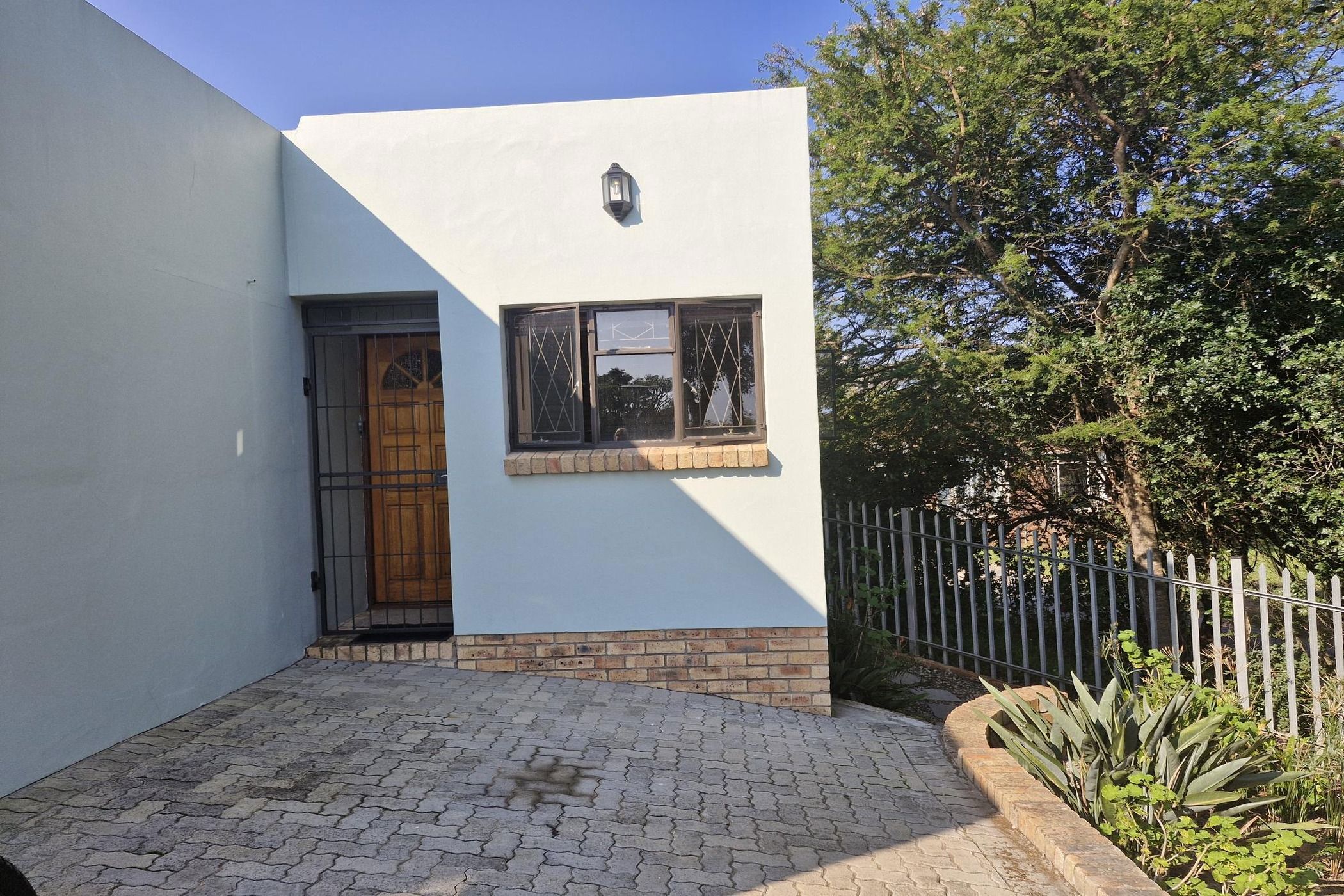 Garden apartment to rent in Oatlands North - 1GC1750085