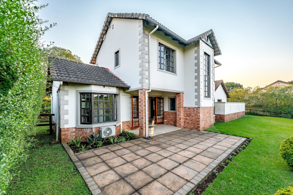 House for sale in Clifton Hill Estate - 1KF1654844