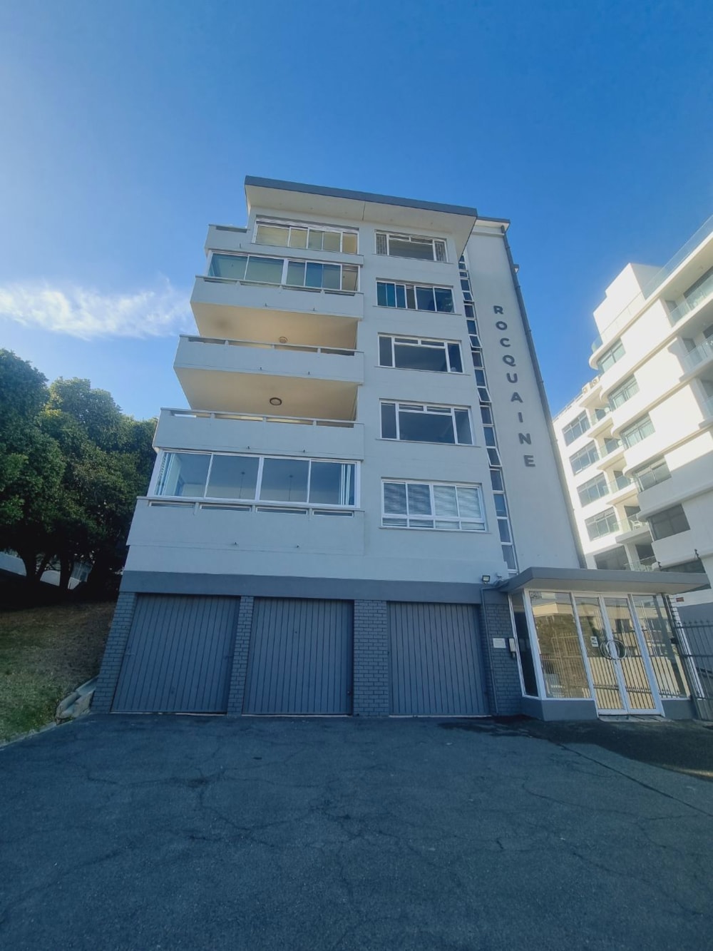 Apartment to rent in Sea Point - ASL1737478