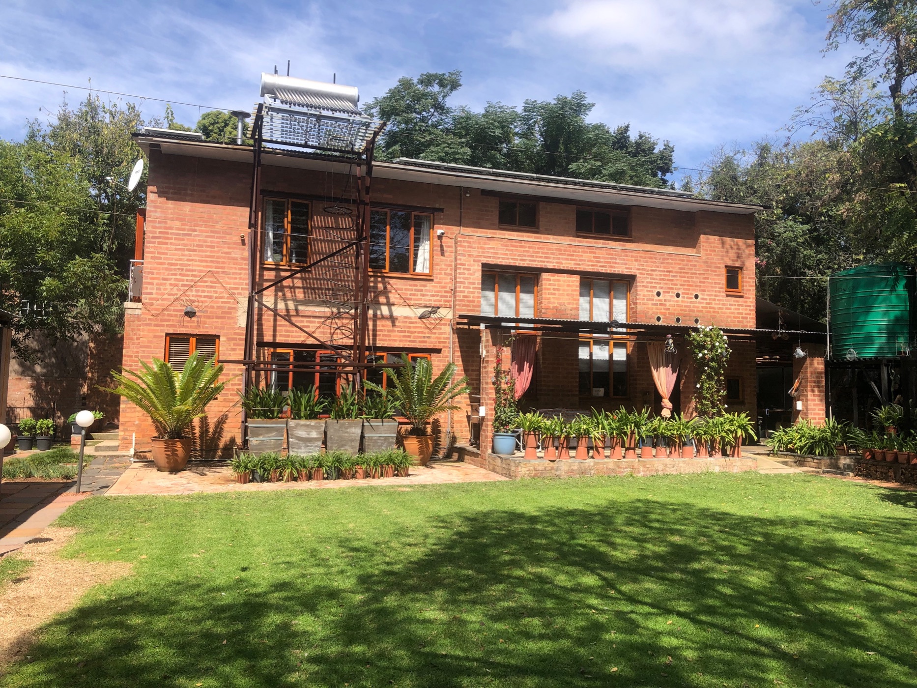 Guesthouse for sale in Hatfield - PT1655451