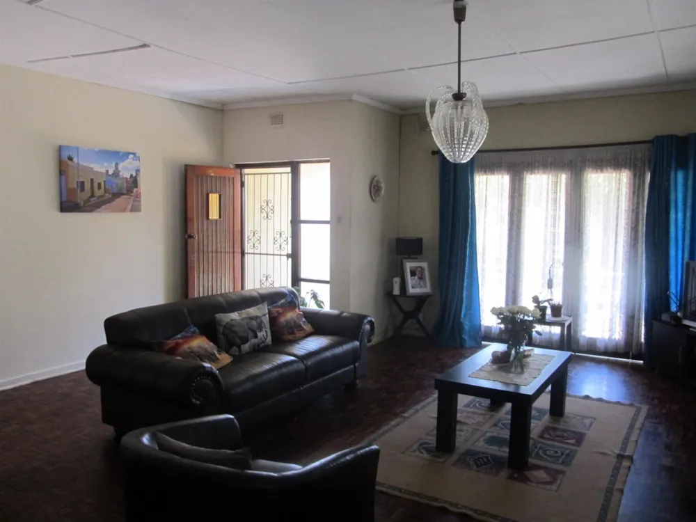 House for sale in Sparks Estate - 1WP1751266