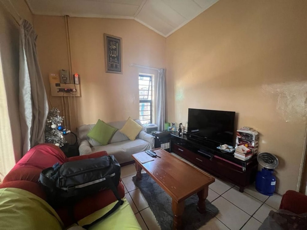 House for sale in Roodepan - 1KJ1655492 House for sale in Roodepan - 1KJ1655492