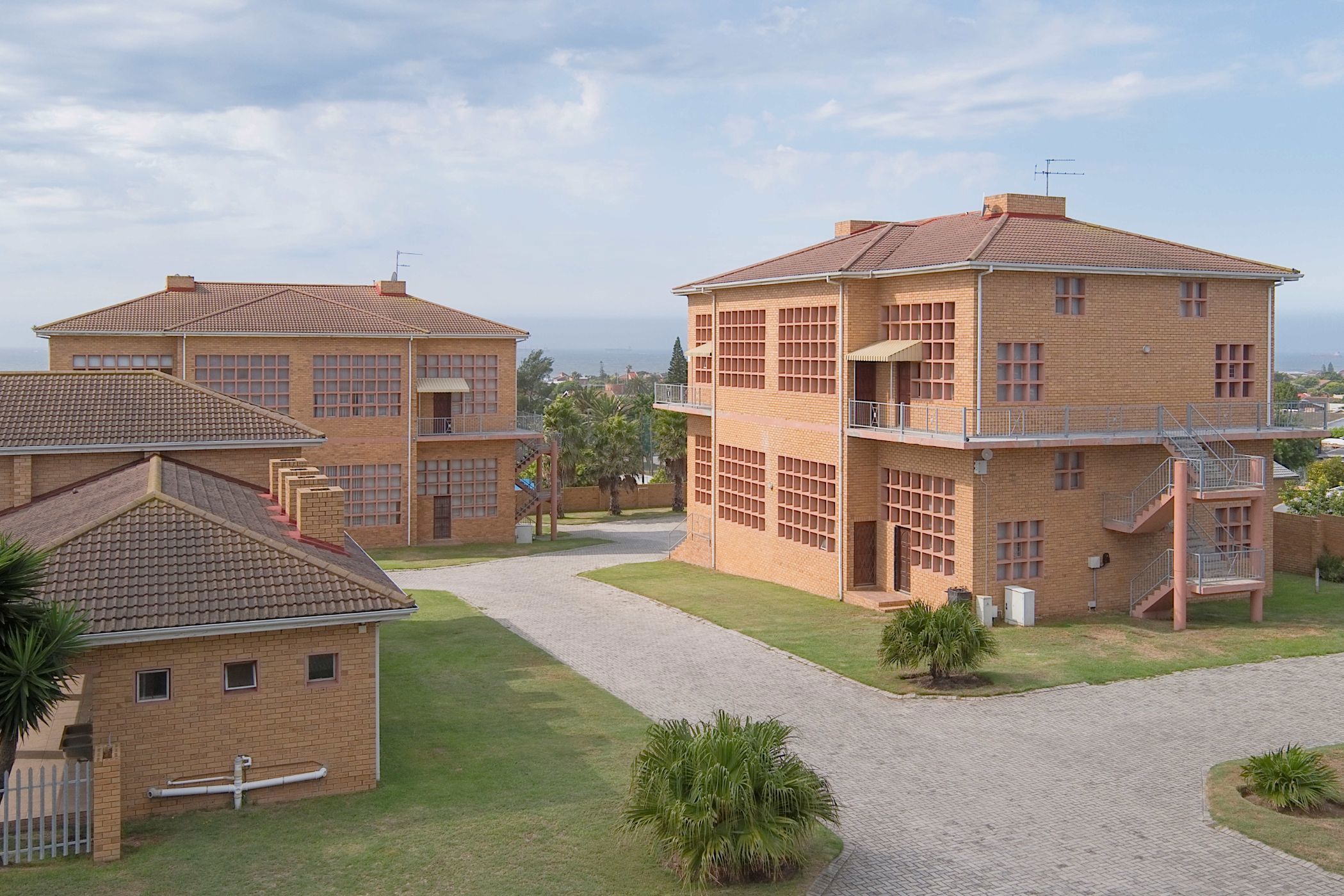 Bachelor apartment for sale in Bluewater Bay, Port Elizabeth, Gqeberha - 1PLZ1719999