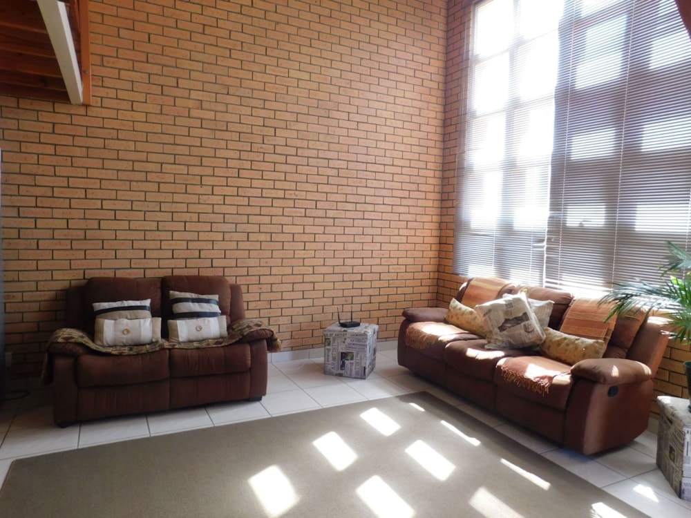 Bachelor apartment for sale in Bluewater Bay, Port Elizabeth, Gqeberha - 1PLZ1719999 Bachelor apartment for sale in Bluewater Bay, Port Elizabeth, Gqeberha - 1PLZ1719999