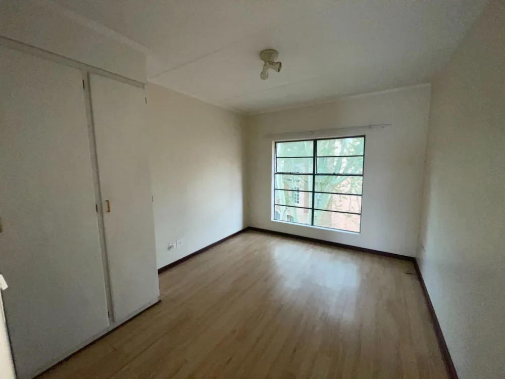 Bachelor apartment for sale in Hillcrest, Pretoria - PT1655624 Bachelor apartment for sale in Hillcrest, Pretoria - PT1655624