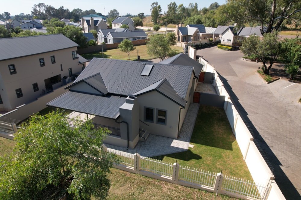 Golf estate house for sale in Cullinan, Bronkhorstspruit - PRN1655690