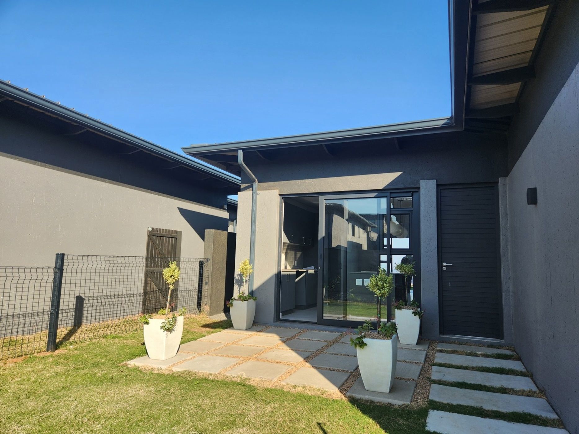 Townhouse for sale in Sibaya - 1ND1655776