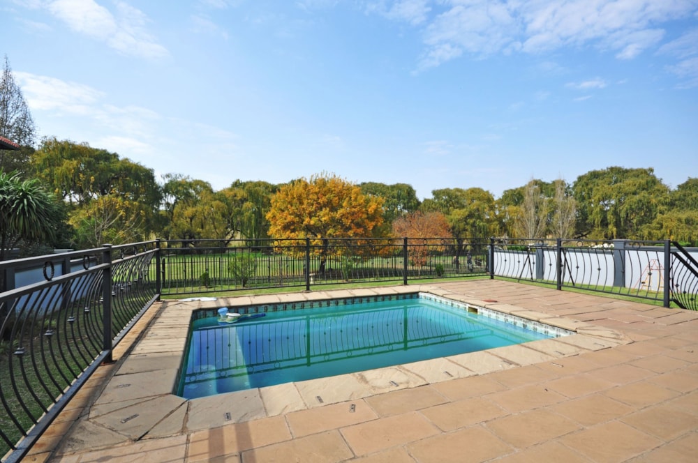 Double-storey house for sale in Three Rivers East - 1VT1656154 Double-storey house for sale in Three Rivers East - 1VT1656154