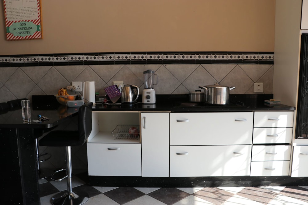 Double-storey house for sale in Three Rivers North - 1VT1656488