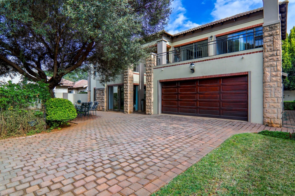 Security estate home sold in Midstream Estate - CN1626664 Security estate home sold in Midstream Estate - CN1626664