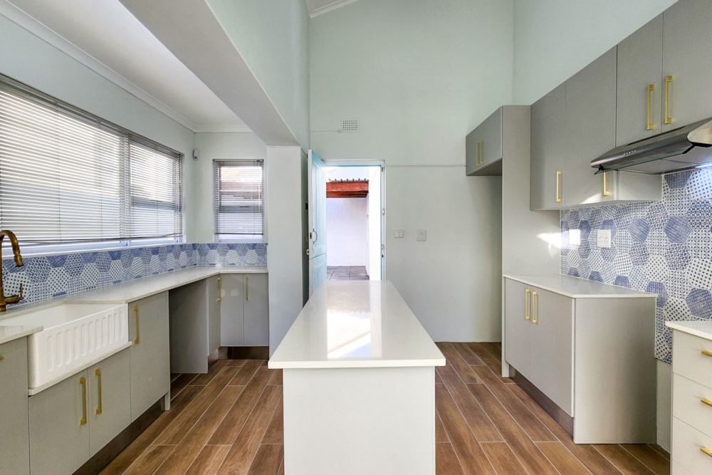 House to rent in Bloubergstrand - 1TV1727469