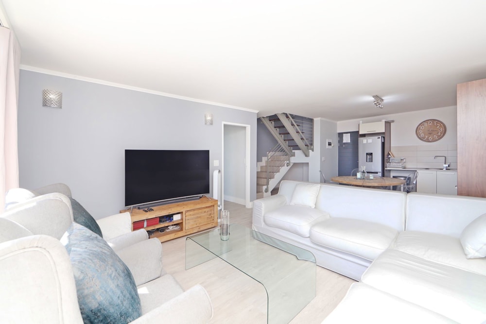 Apartment sold in Century City - 1TV1655750