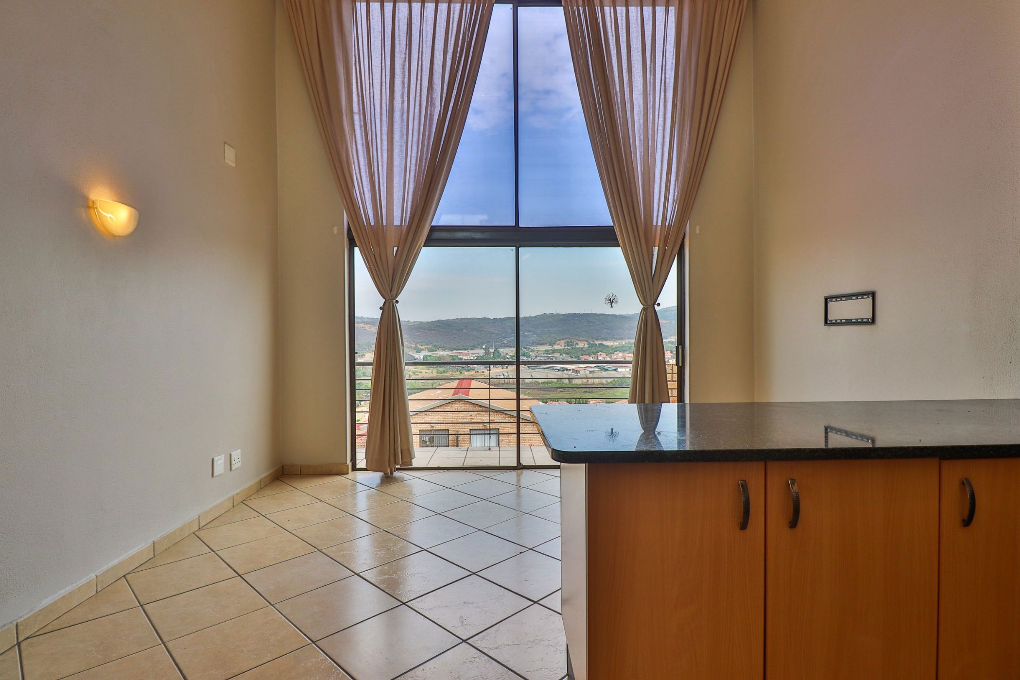 Bachelor apartment to rent in Mulbarton - 1GV1705438