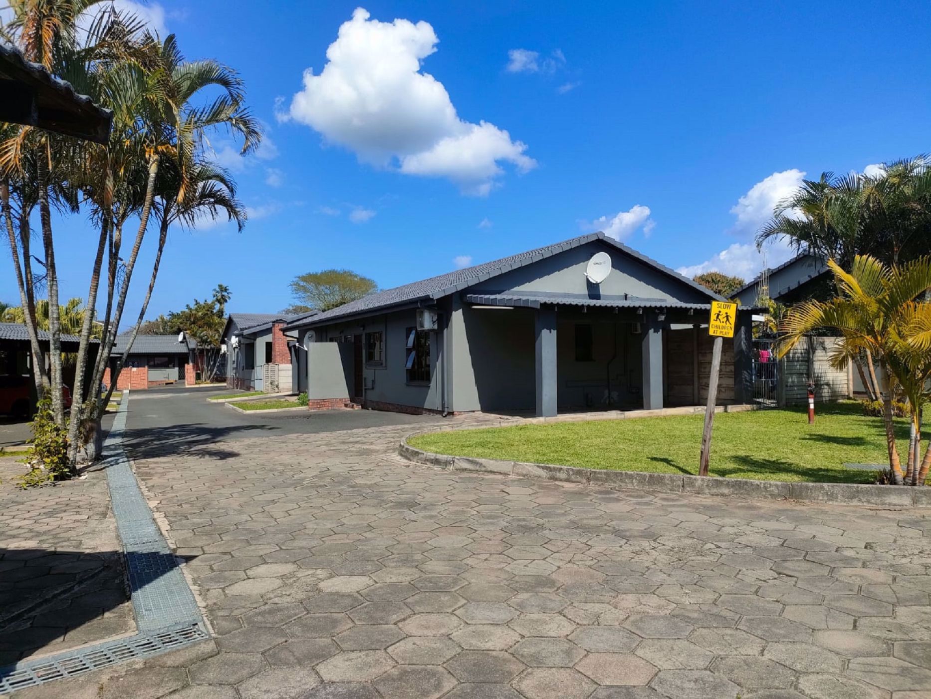 Townhouse to rent in Arboretum, Richards Bay - 1RY1719794