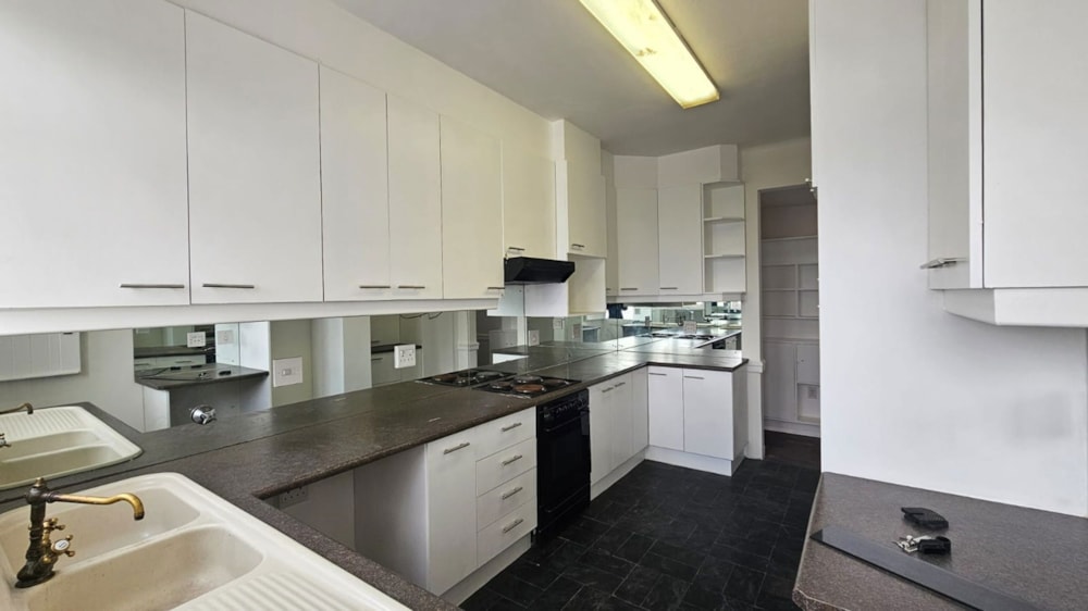 Apartment let in Morningside, Durban - 1DA1635698 Apartment let in Morningside, Durban - 1DA1635698