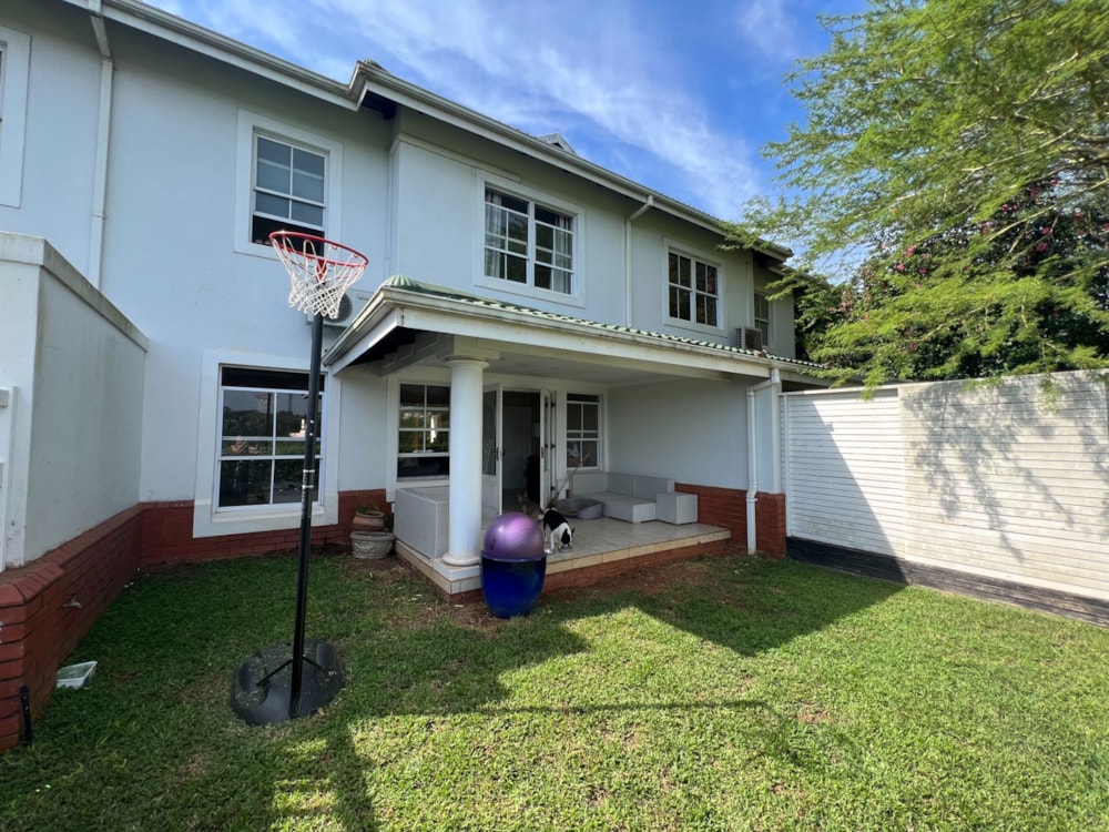 Townhouse for sale in Mount Edgecombe Country Estate - 1MT1656069 Townhouse for sale in Mount Edgecombe Country Estate - 1MT1656069