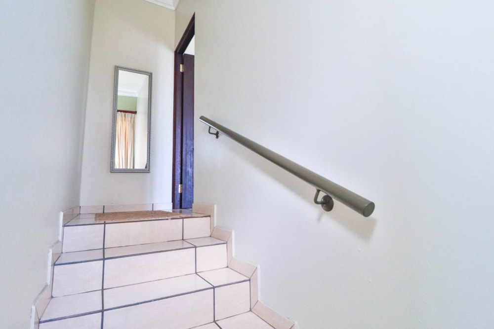 House for sale in Sonheuwel - 1NS1654784 House for sale in Sonheuwel - 1NS1654784