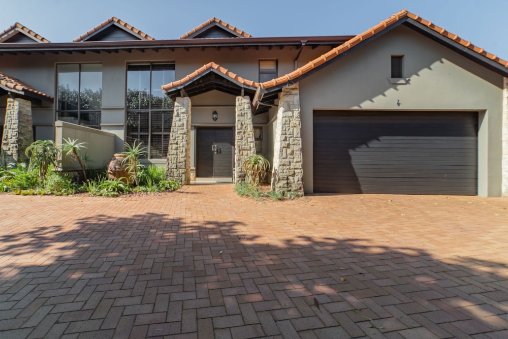 Cluster sold in Zimbali Estate - 1BD1656793 Cluster sold in Zimbali Estate - 1BD1656793