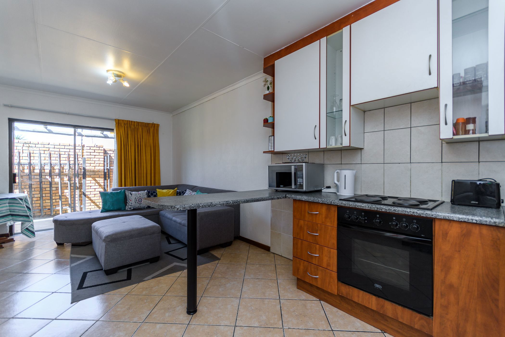 Townhouse for sale in Honey Park - RAN1658117