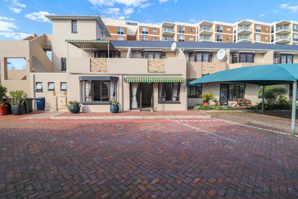 Apartment sold in St Georges Park - 1PLZ1656193