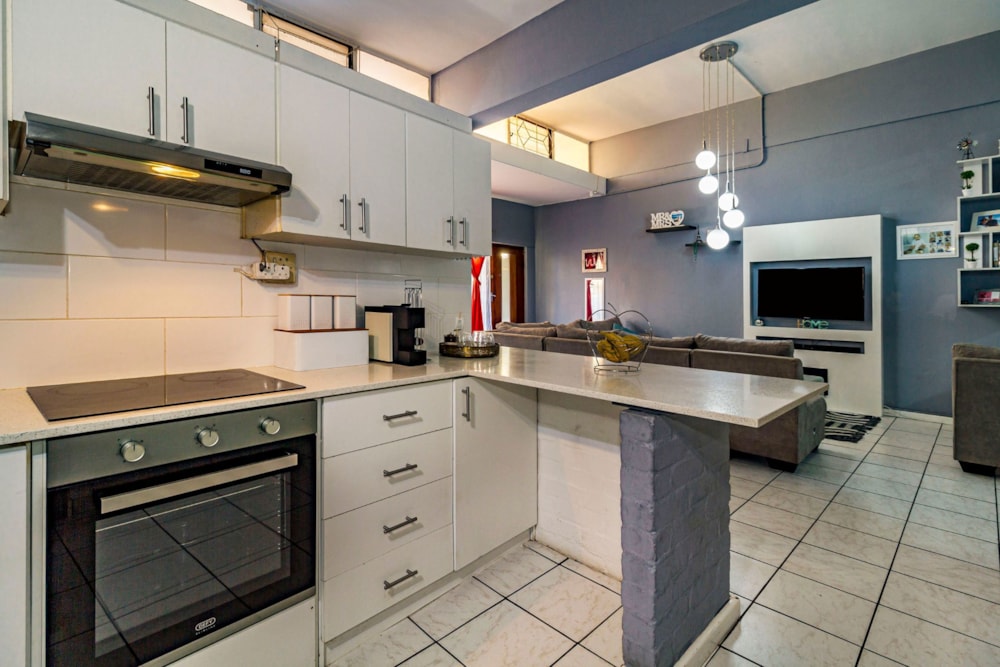 Apartment sold in Strand South - SW1656805 Apartment sold in Strand South - SW1656805