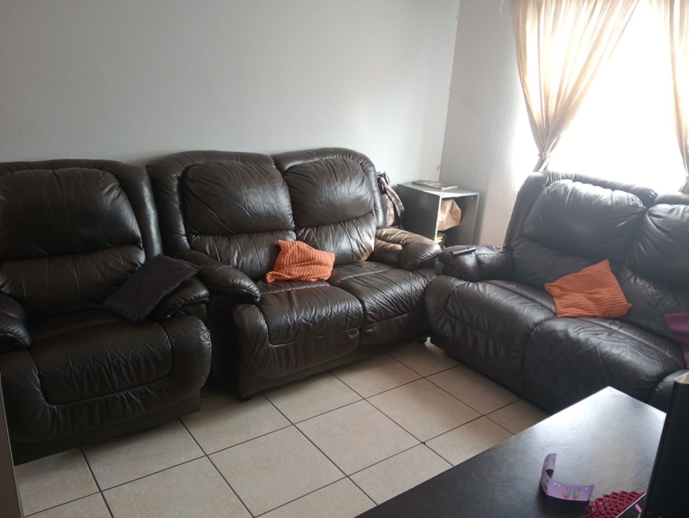 Apartment for sale in Kempton Park - KTP1657878 Apartment for sale in Kempton Park - KTP1657878