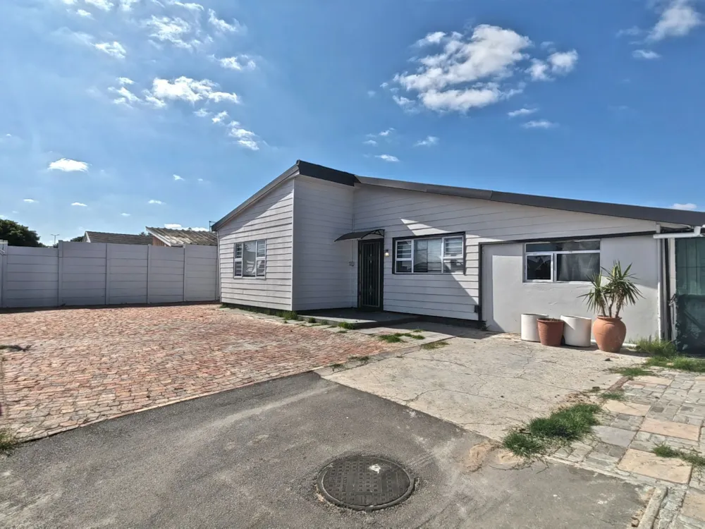 House sold in Bothasig - 1PLA1732541 House sold in Bothasig - 1PLA1732541