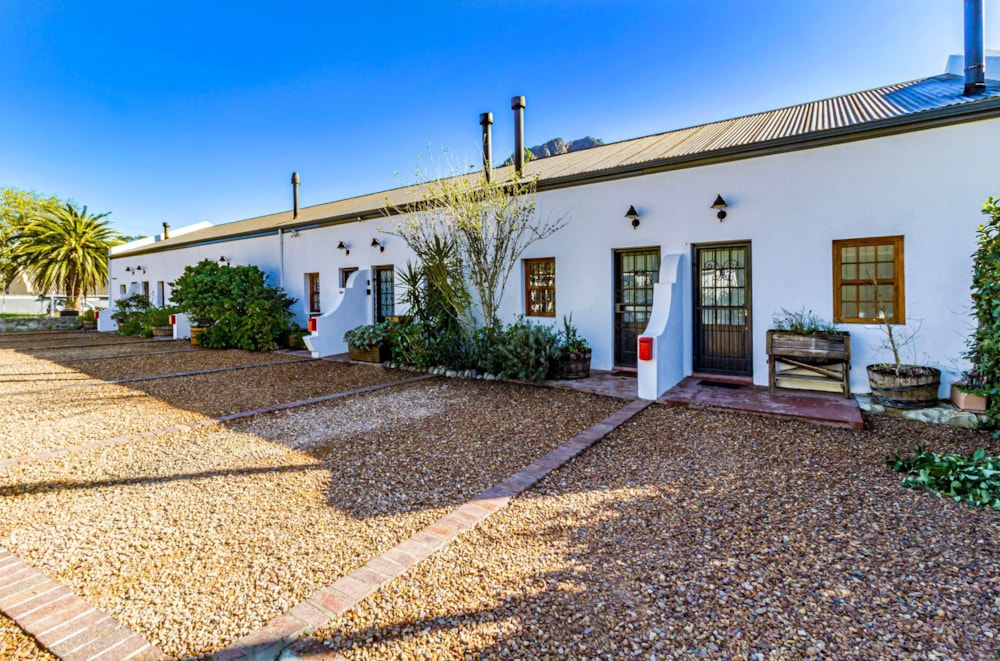 Apartment for sale in Kylemore - ST1745185