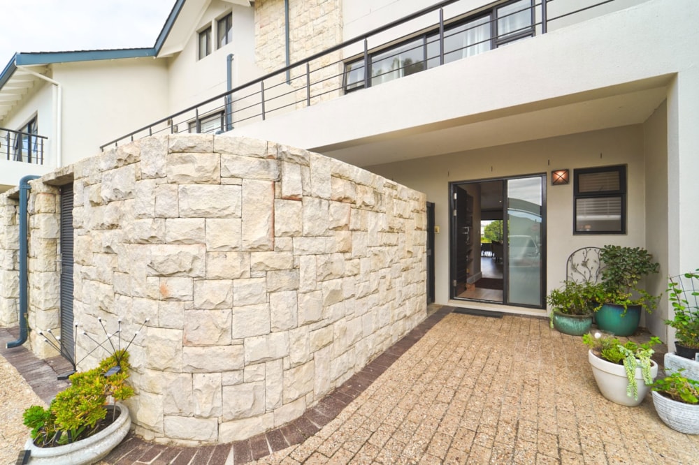 Townhouse for sale in Pearl Valley Golf and Country Estate - VLV1715241 Townhouse for sale in Pearl Valley Golf and Country Estate - VLV1715241