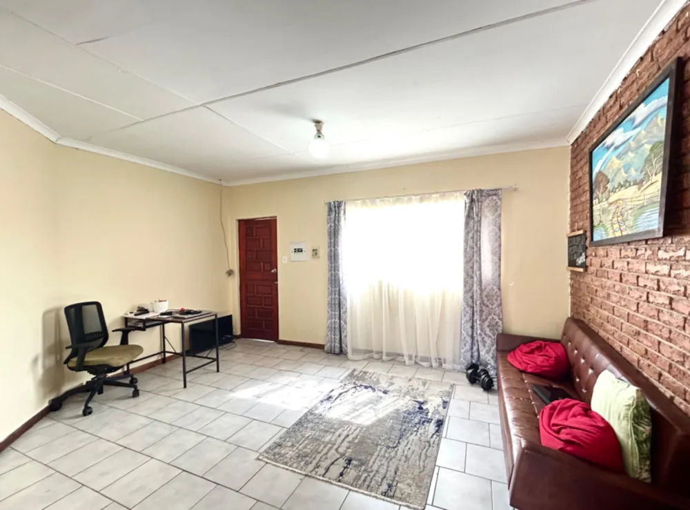 Townhouse for sale in Bendor Park - 1PS1659364
