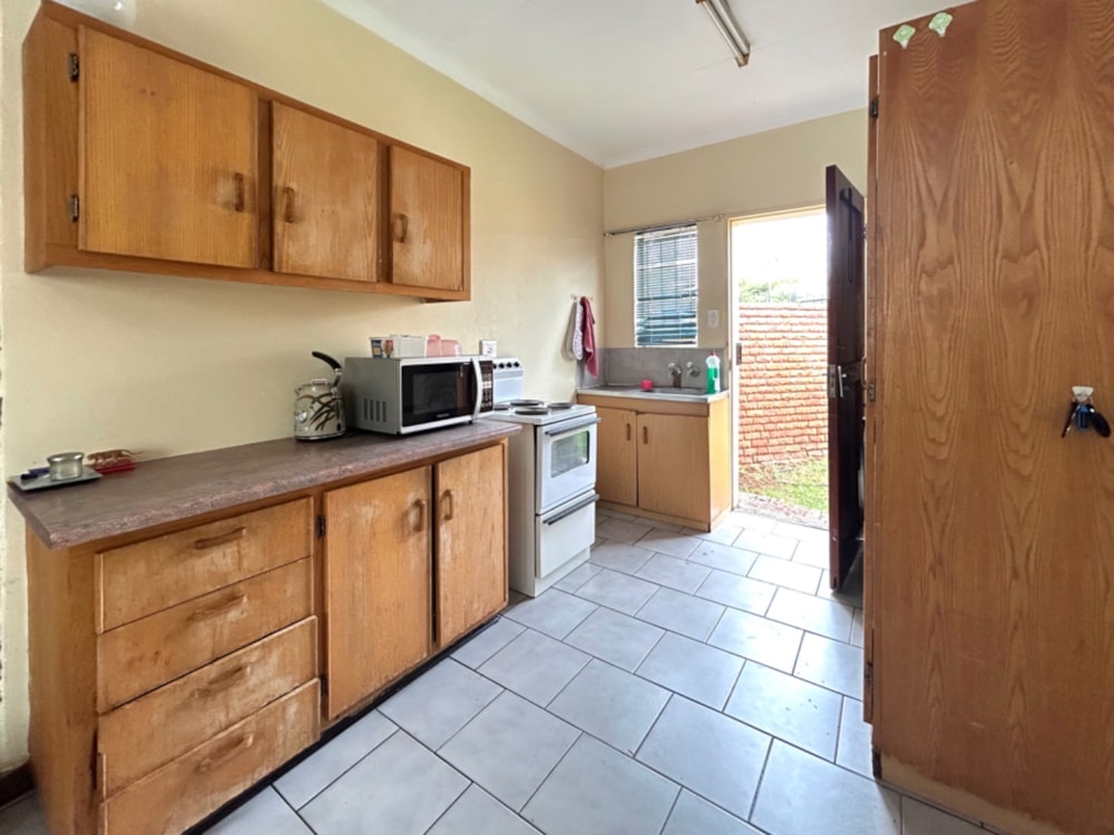 Townhouse for sale in Bendor Park - 1PS1659364