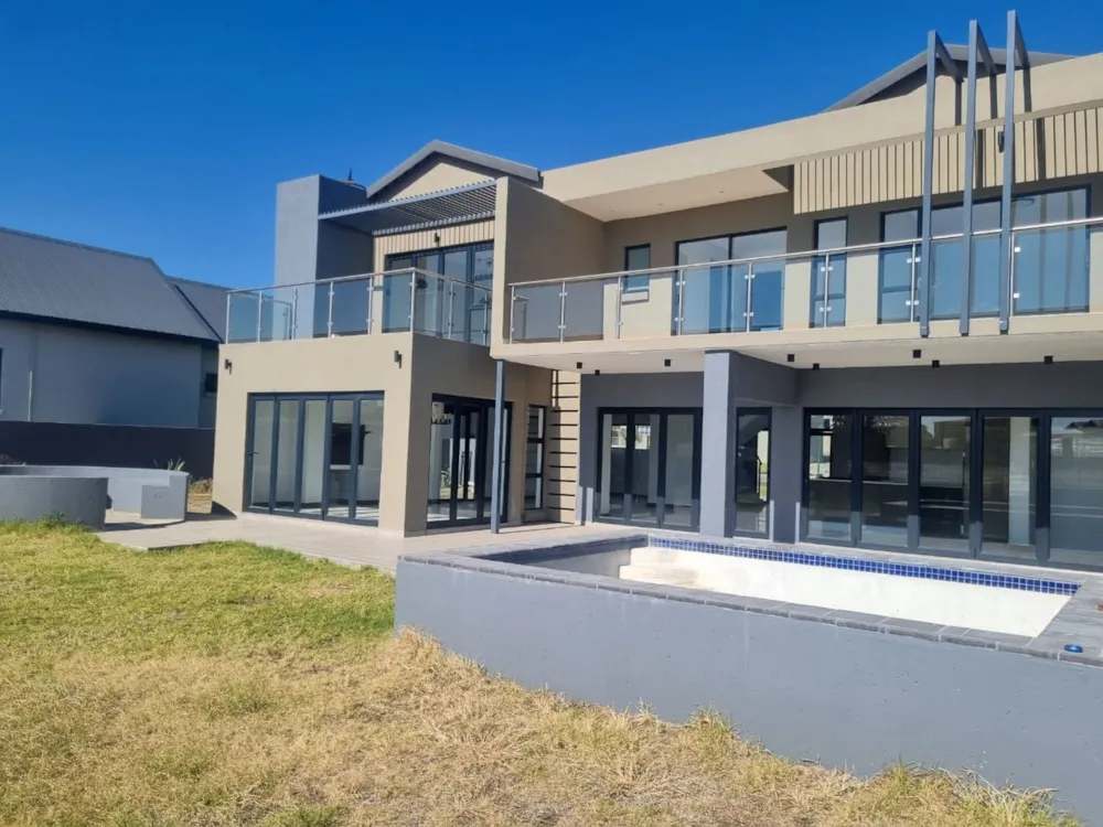 Double-storey house for sale in Woodland Hills Bergendal - 1BX1741543
