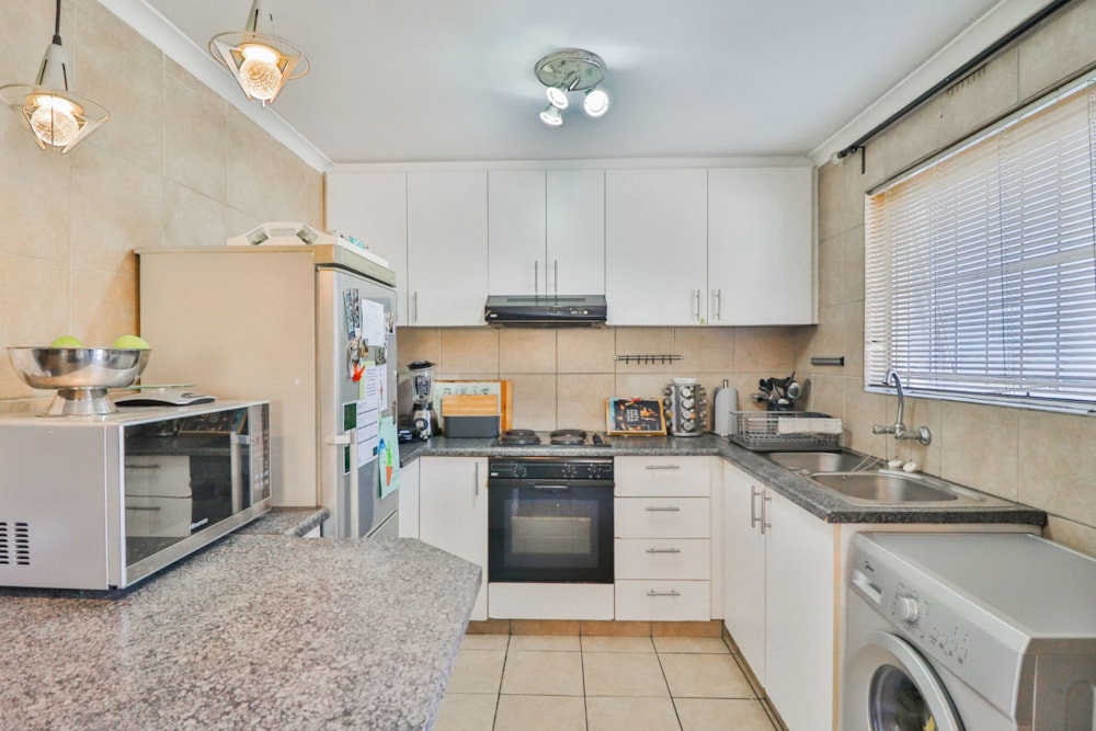 House for sale in Brackenfell South - 1BC1726759 House for sale in Brackenfell South - 1BC1726759