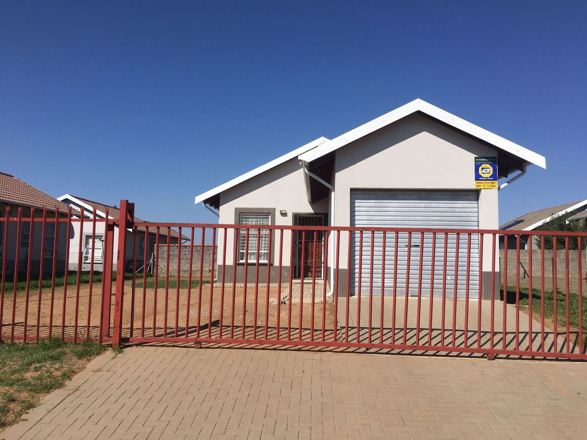 House for sale in Raceway Park - 1BX1656940