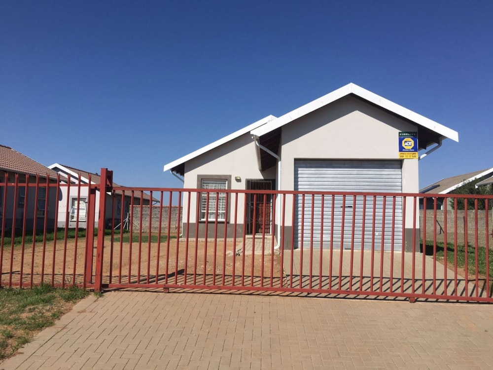 House for sale in Raceway Park - 1BX1656940