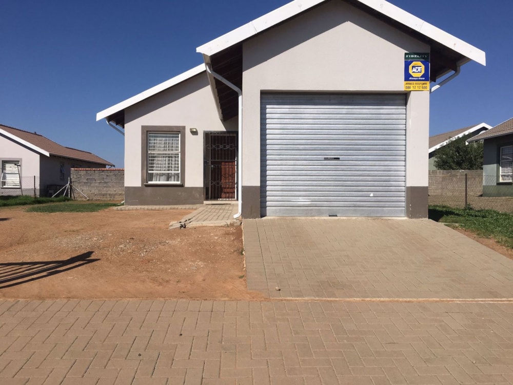 House for sale in Raceway Park - 1BX1656940