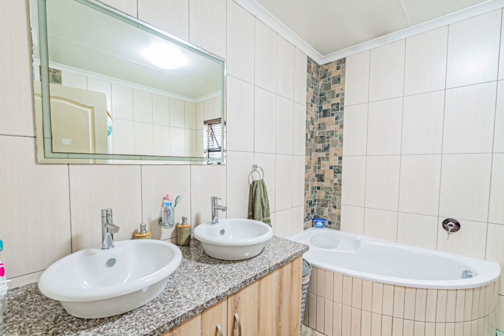 House sold in Brooklands Lifestyle Estate - CN1657606 House sold in Brooklands Lifestyle Estate - CN1657606