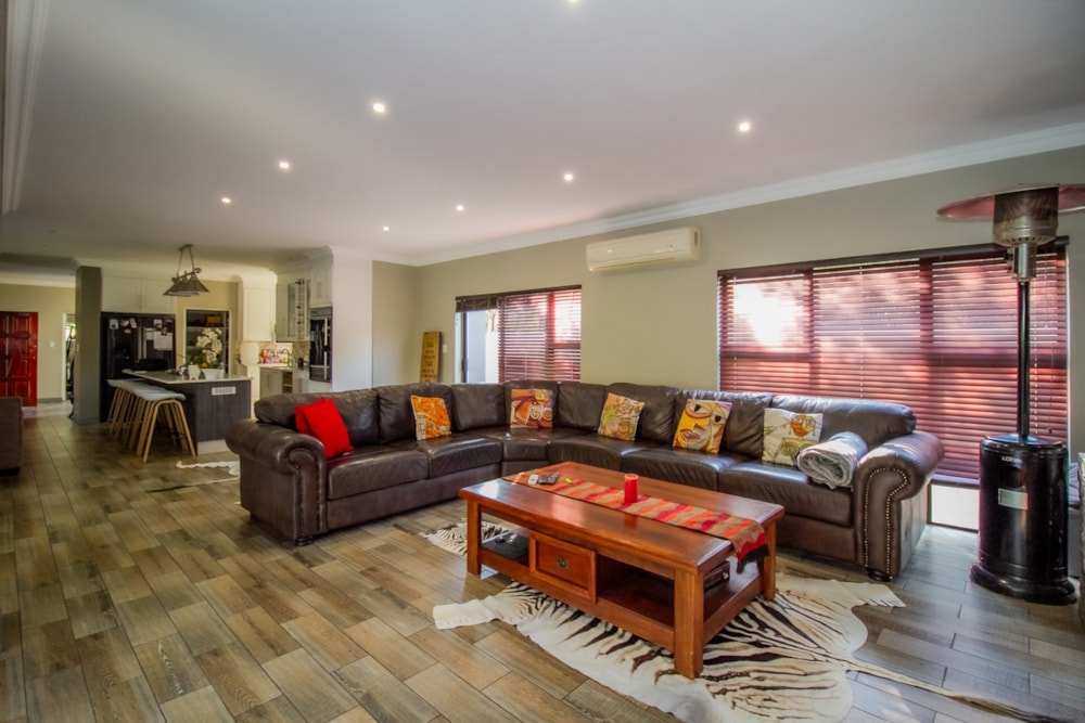 House for sale in Leloko Estate - 1HR1660360