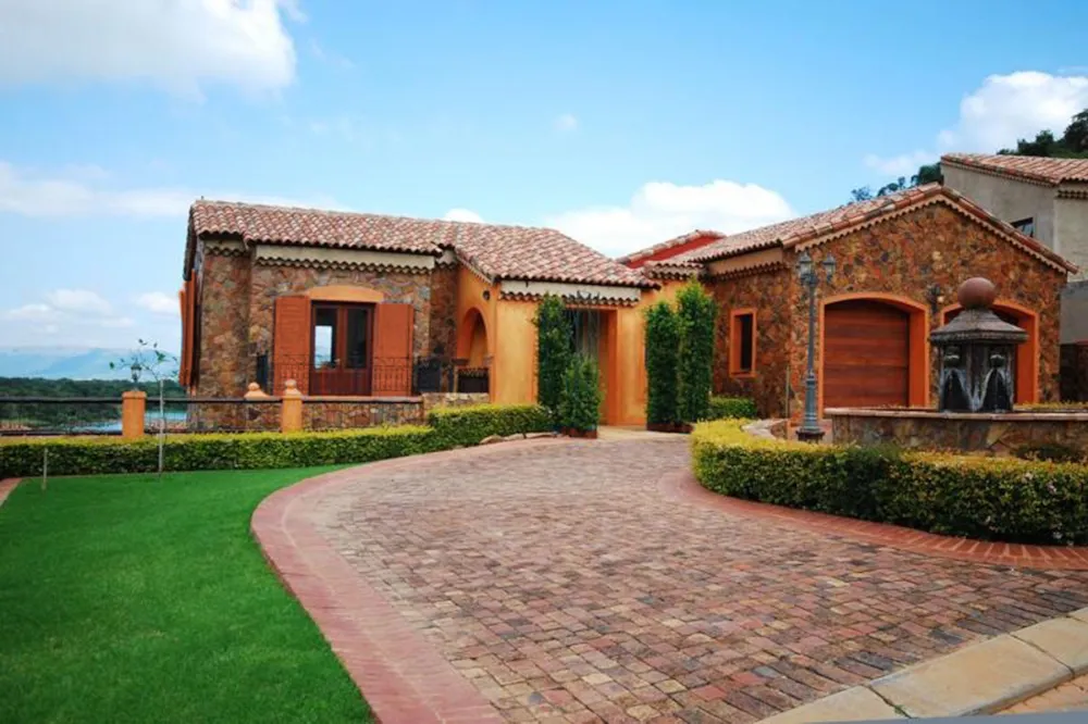 House for sale in Estate D Afrique - 1HR1657182 House for sale in Estate D Afrique - 1HR1657182