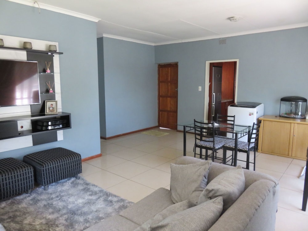 House for sale in Birchleigh North - KTP1659788 House for sale in Birchleigh North - KTP1659788