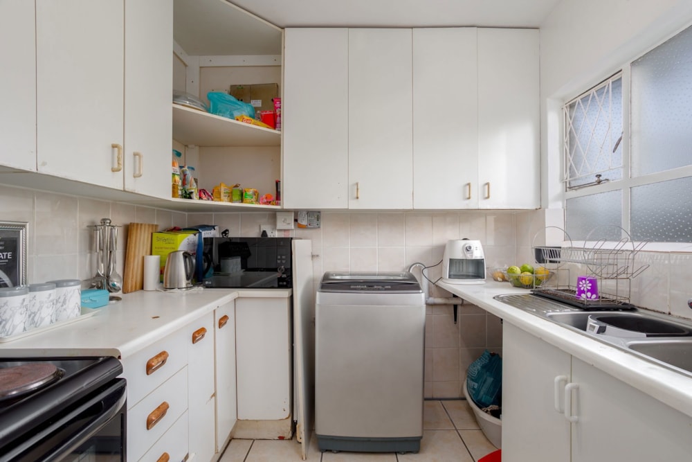 Apartment sold in Glenwood, Durban - 1DA1657709 Apartment sold in Glenwood, Durban - 1DA1657709