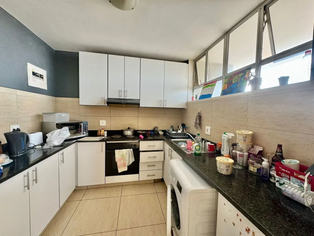 Apartment for sale in South Beach Durban - 1DA1657068 Apartment for sale in South Beach Durban - 1DA1657068