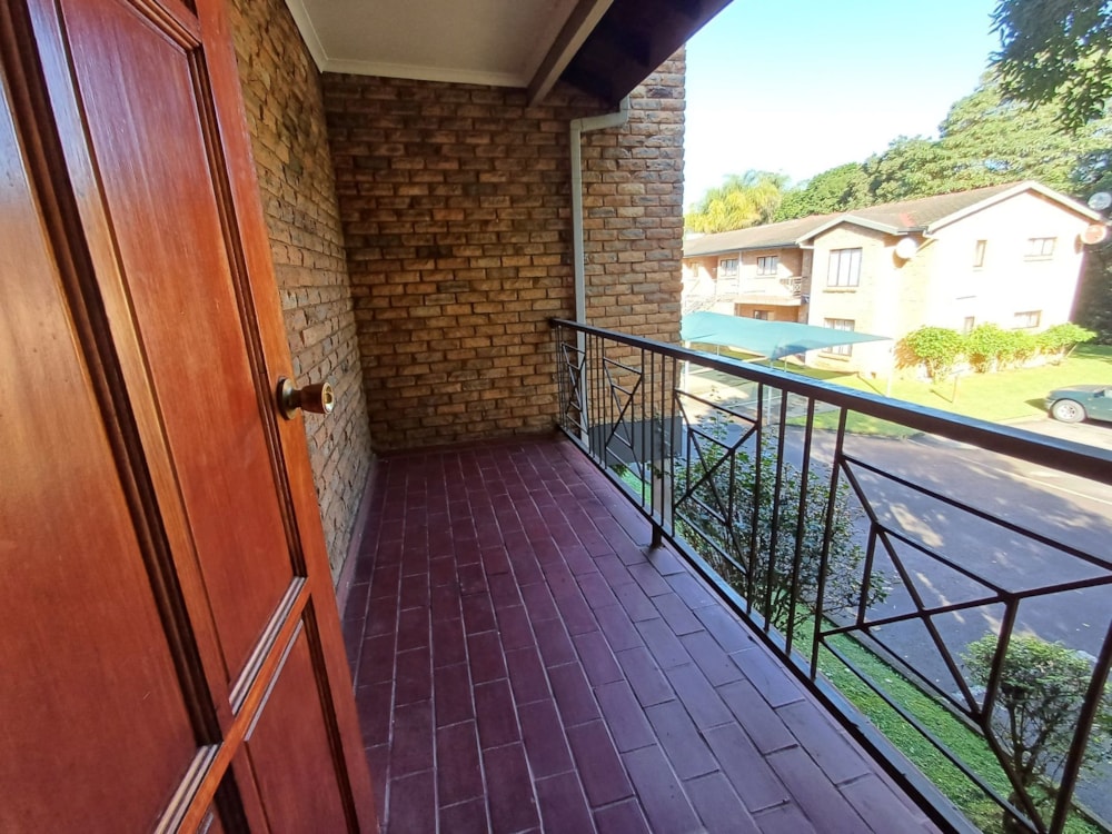 Apartment let in Chase Valley - 1PM1698678