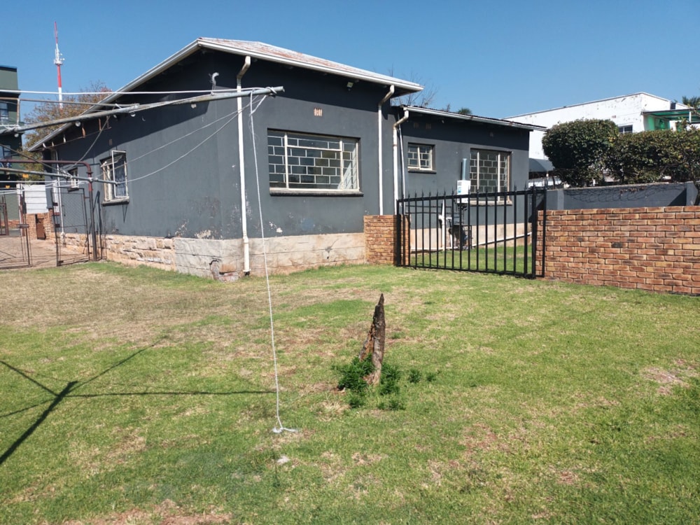 House for sale in Brakpan Central - 1BJ1659464
